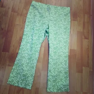 Motherhood‎ Womens Pants Size Small Maternity Green White Floral Crop NEW thumbnail 5