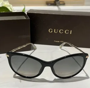 Gucci Women's Polarized Sunglasses Black Frame Gold Detail Designer‎ Eyewear thumbnail 1