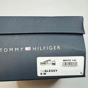 Tommy Hilfiger Women's Alessy Casual Lace Up Sneakers- Size 8 thumbnail 4