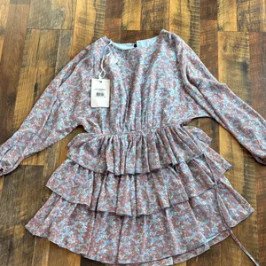 Selfie leslie odessa Floral print Ruffle Dress thumbnail 3
