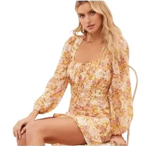 ASTR the label smocked ruched floral Small thumbnail 1