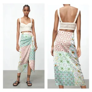 Zara Satin Floral Print Knot Twist Midi‎ Skirt Women's L Sarong Style Boho NWT thumbnail 2
