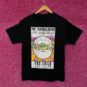 The Mandalorian Tarot Card Tshirt size medium  thumbnail 1