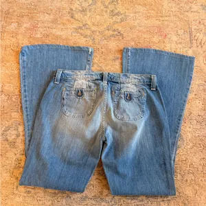 Lucky Brand NWOT Distressed Flare Jeans with Pocket and Button Detail thumbnail 3
