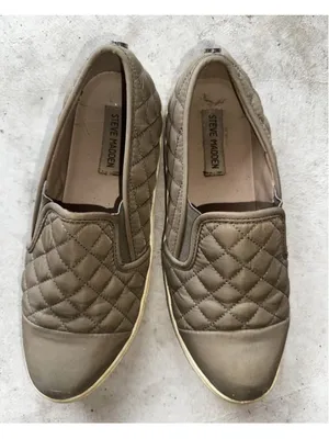 Steve Madden Zaander Quilted Slip On Sneakers Tan Leather Womens Size 9M thumbnail 2