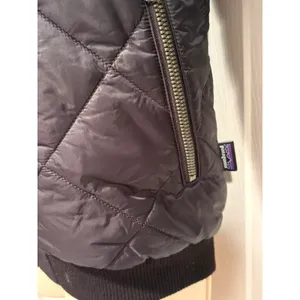 Patagonia Diamond Quilted Bomber Jacket Womens XS Black Full Zip STY28106 FA19 thumbnail 7