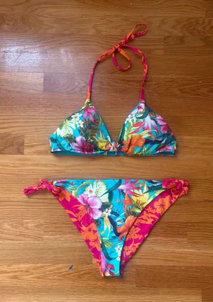 Banana Moon Tropical Floral Triangle Bikini Set Turquoise Pink Orange Size 40 thumbnail 1