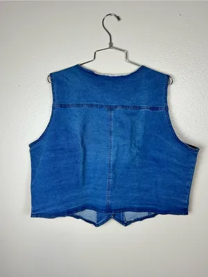 Luvaria Classic Blue Denim Button-Front Vest Boho Country Fall Fashion thumbnail 2