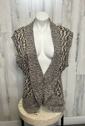 Sweater   thumbnail 1