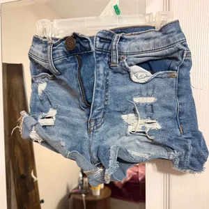 Aeropostale Jean Shorts thumbnail 1