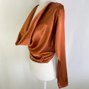 Pretty Little Thing New Satin Cowl Neck Long Sleeve Crop Top Rust Size 6 thumbnail 10