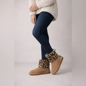 UGG Classic Short Chestnut Leopard Cuff Boots Women 11 Sheepskin Winter Cozy thumbnail 11