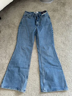 Abercrombie Curve Love Vintage Flare Jeans thumbnail 1