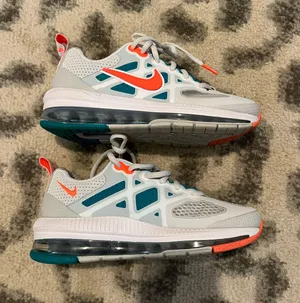 Nike Shoes thumbnail 3