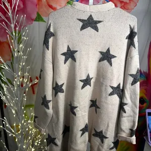 W119Gilli cream star cardigan Size S - fits up to a large thumbnail 3