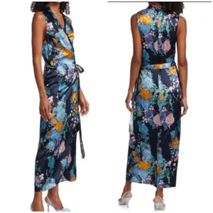Quiet Luxury Watercolor Floral Bouquet Satin Wrap Maxi Dress Vince Designer XS thumbnail 3