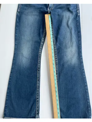 Silver Suki Low Rise Flare, Size 31, EUC thumbnail 8
