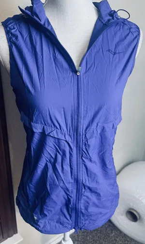 SAUCONY purple running vest hooded full zip lightweight packable nylon‎ sz S thumbnail 1