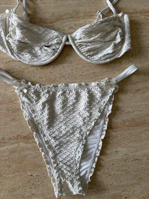 Toasted Coconut Ivory Textured Underwire Top & Bikini Bottom thumbnail 3