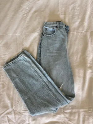 Abercrombie Jeans 90s Straight Ultra High-Rise Curve Love thumbnail 4