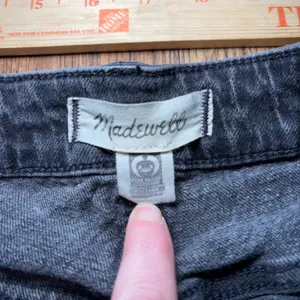 Madewell Curvy 90s Straight Leg Jeans Washed Black Size 29 Tall High Rise grunge thumbnail 6