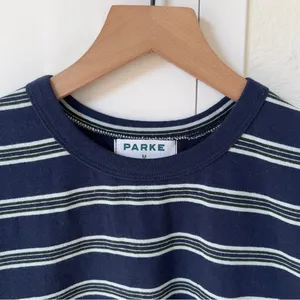 PARKE Holiday Striped T-Shirt Striped Tee in Snowflake Stripe Blue New thumbnail 6