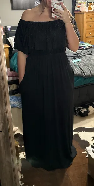 Black maxi dress Size XL thumbnail 1