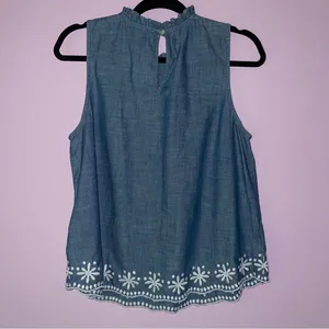 J Crew M Blouse Chambray Ruffle Collar Embroidered Sleeveless thumbnail 4