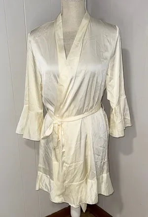 Luxurious Cream Satin Women's Robe thumbnail 1
