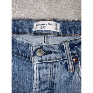Abercrombie & Fitch Women's Jeans 28/6r The Dad High Rise Button Fly Distressed thumbnail 9