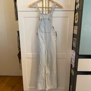asos Stradivarius cropped wide leg denim dungarees light Blue Denim Overalls thumbnail 7