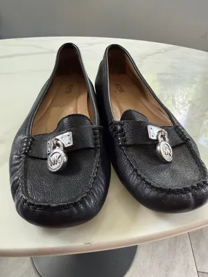 MICHAEL Michael Kors Black Leather MK Charm Loafers thumbnail 7