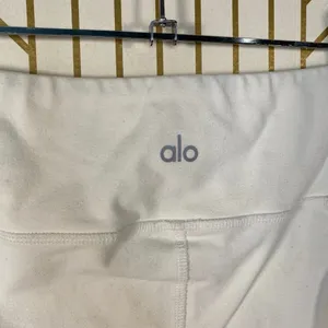 Alo Yoga Cropped Leggings Ride Reshare Restore‎ Mesh Panels White Size Medium thumbnail 8