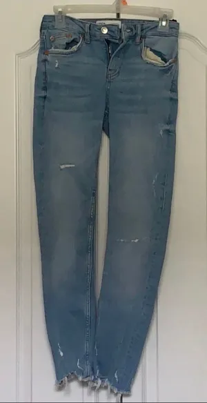 Jeans thumbnail 1