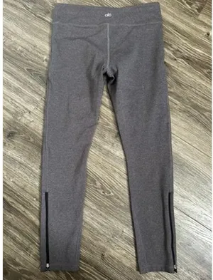 Alo Yoga Black Leggings Side Zipper Size Small thumbnail 6