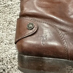 Frye Women's Brown Leather Riding Boots Knee‎ High Zip Up Casual Tall Size 7 thumbnail 5