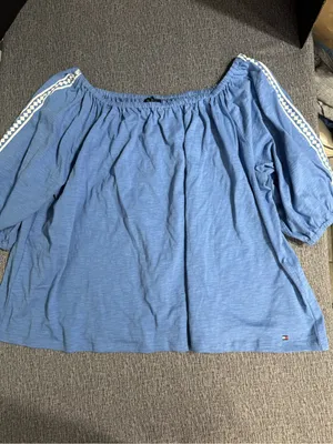 Tommy Hilfiger Women’s Off The Shoulder Top thumbnail 4
