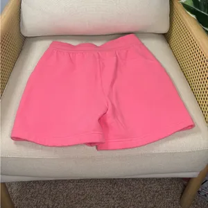 Lululemon Scuba High-Rise Short 5" Size 4 thumbnail 5