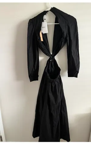 o.p.t Kimia Linen Cotton Cut Out Minimalist Black Elegant Dress Size Small thumbnail 5