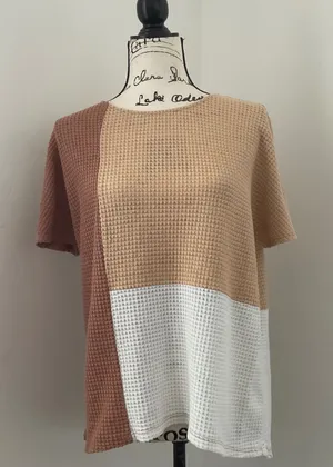 BKE Colorblock Waffle Knit T Shirt‎ Top Beige Brown White Size S thumbnail 1