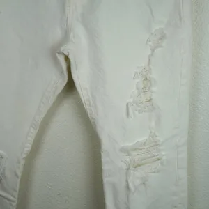 Levis 501 Distressed White High-Rise Jeans Size‎ W28 L30 Vintage Inspired thumbnail 3