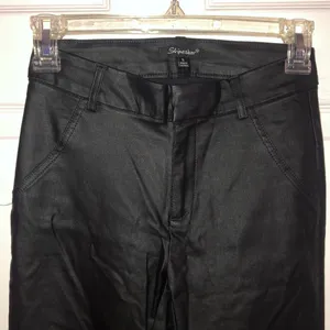 🌸 Black Tight Faux Leather Pants thumbnail 3