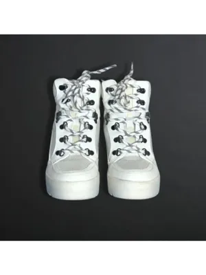 Madden Girl Cream Vegan Leather Lace Up Boots 7.5 thumbnail 2