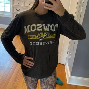 JanSport Towson University Long Sleeve thumbnail 2