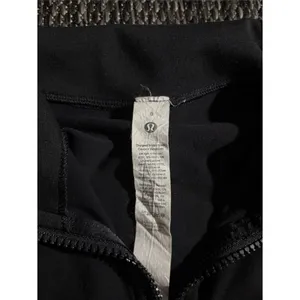 Lululemon Define Jacket *Luon Compressive Sculpting Bodycon Size 8 thumbnail 6