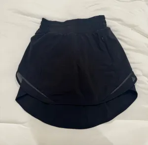 Lululemon Scuba Skirt thumbnail 1