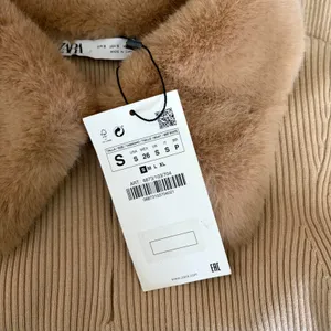 NWT!! ZARA Faux Fur Lapel Knit Sweater Tan‎ Light Brown Zipper Pullover Small thumbnail 11