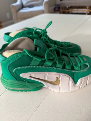 Nike Air Tennis Shoes size 6 youth thumbnail 10