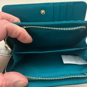Wallet Chic Teal Leather Wallet Like New! Feels great! Handy thumbnail 6
