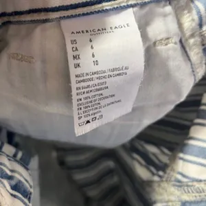 American Eagle mom Short denim stripe Size 6 Preppy Cute thumbnail 7